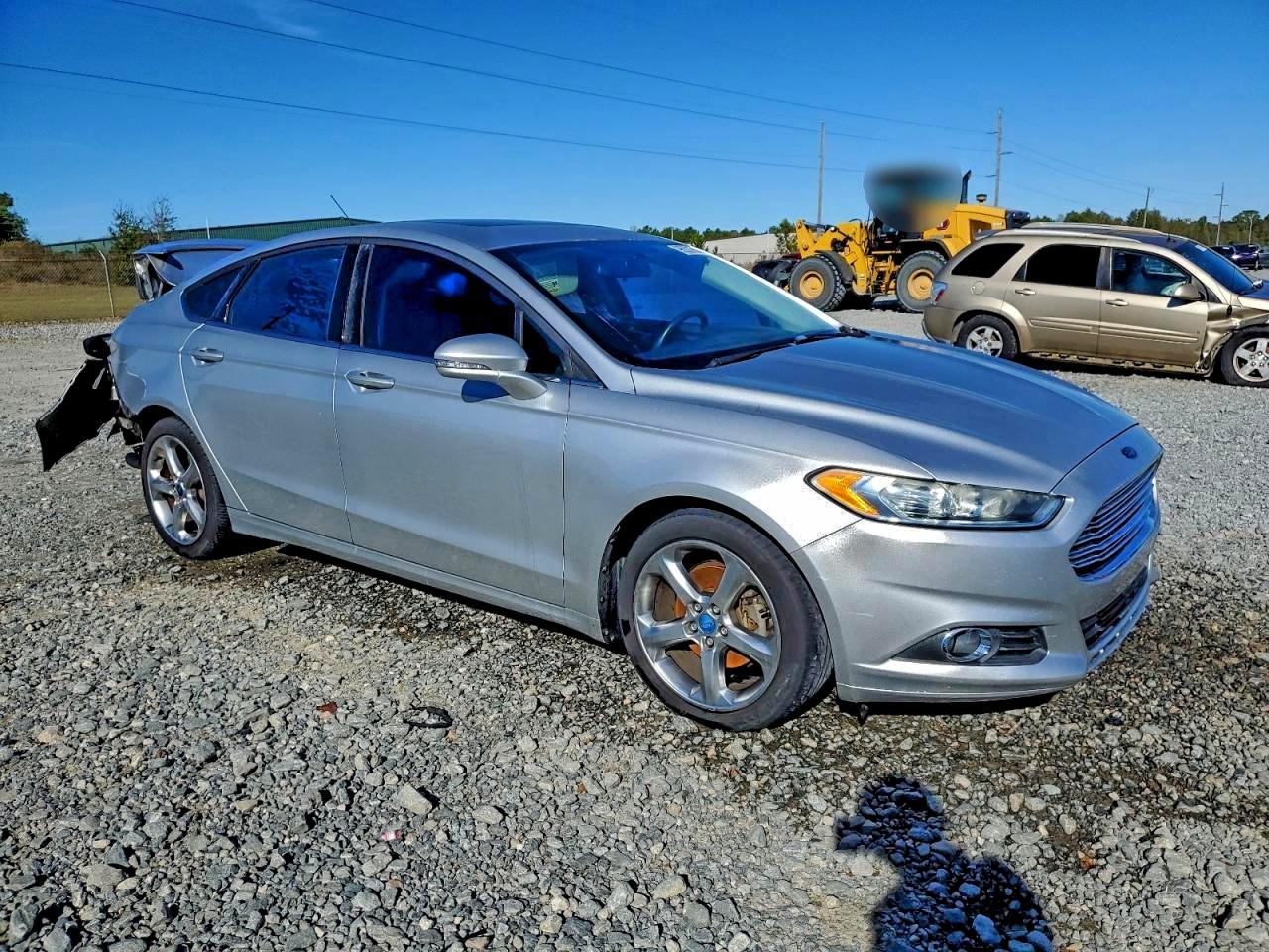 2013 FORD FUSION SE photo 4