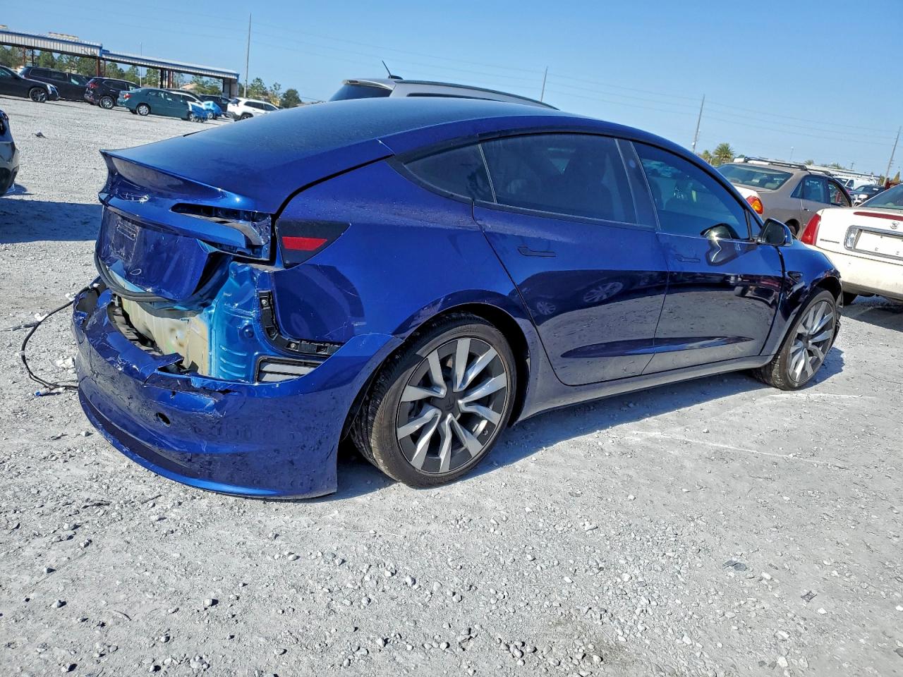 2024 TESLA MODEL 3 photo 3