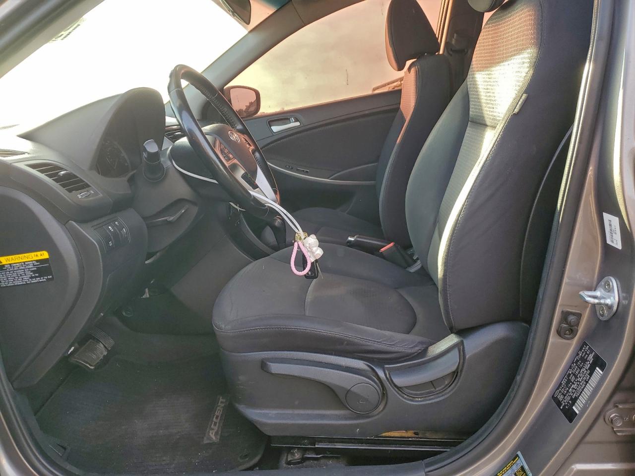 2017 HYUNDAI ACCENT SPORT photo 7