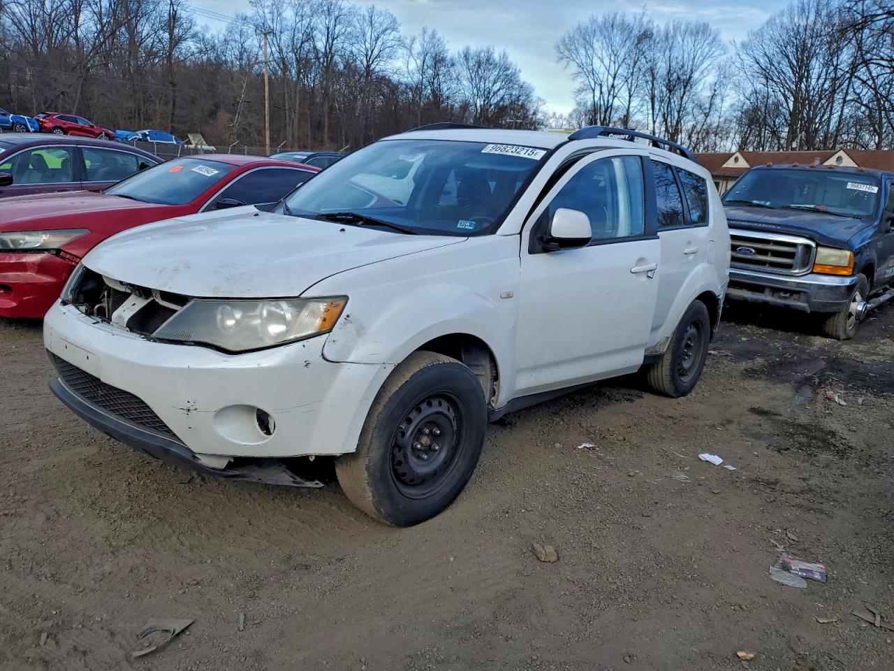 2008 MITSUBISHI OUTLANDER ES — REAR END damage — photo 1