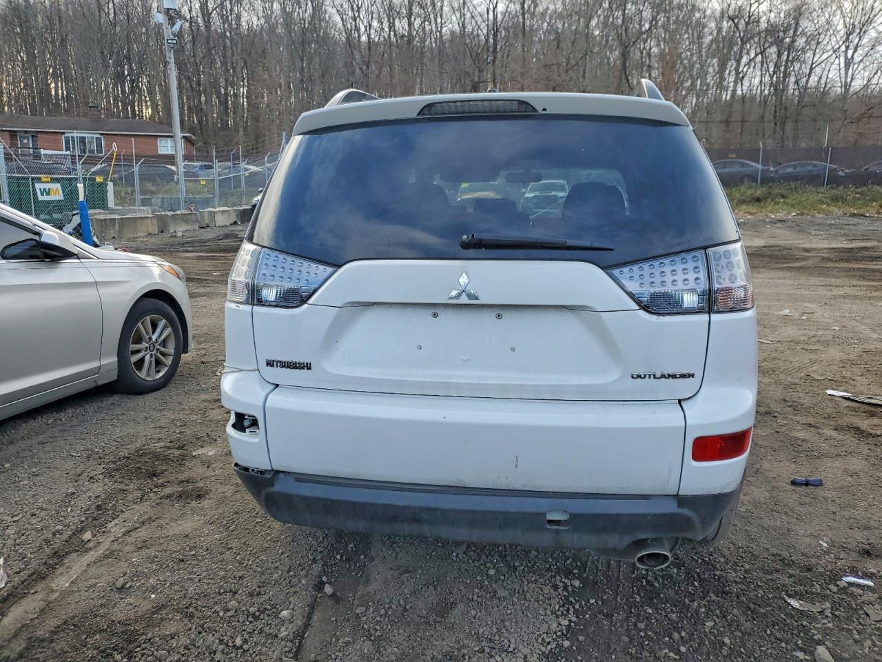 2008 MITSUBISHI OUTLANDER ES photo 6