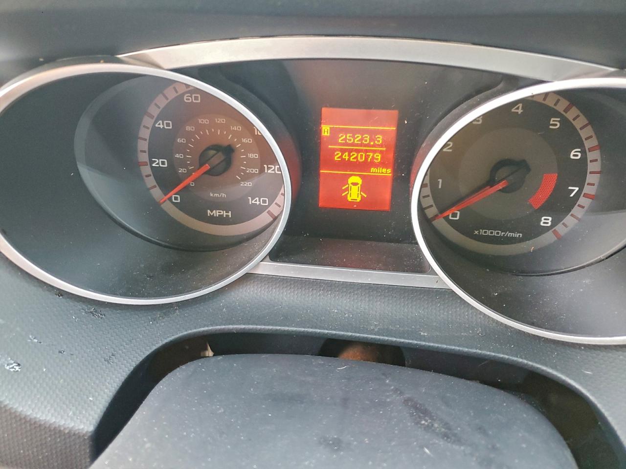 2008 MITSUBISHI OUTLANDER ES photo 9