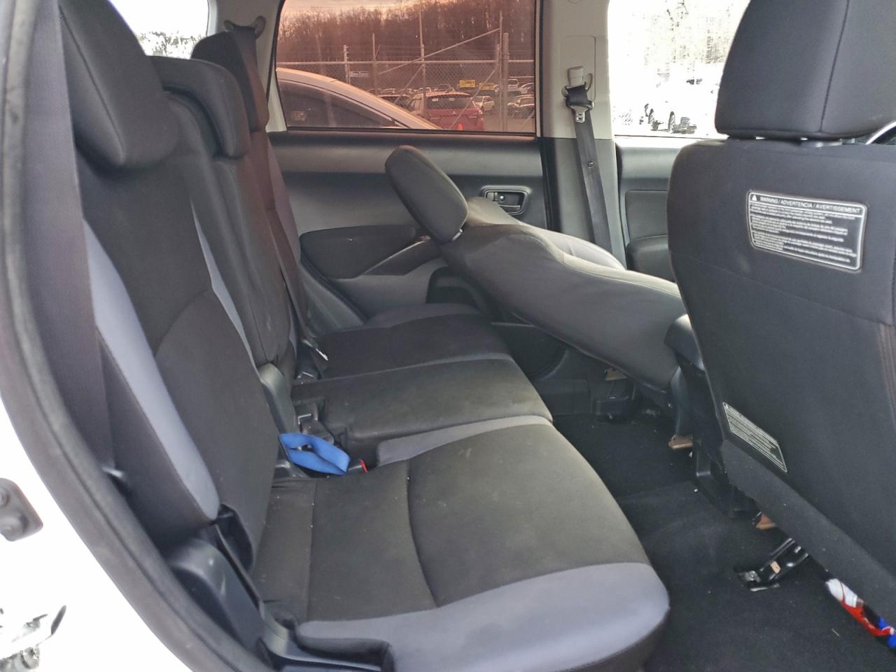 2008 MITSUBISHI OUTLANDER ES photo 11
