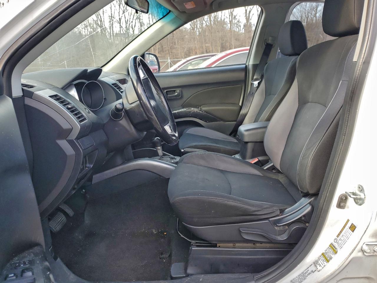 2008 MITSUBISHI OUTLANDER ES photo 7