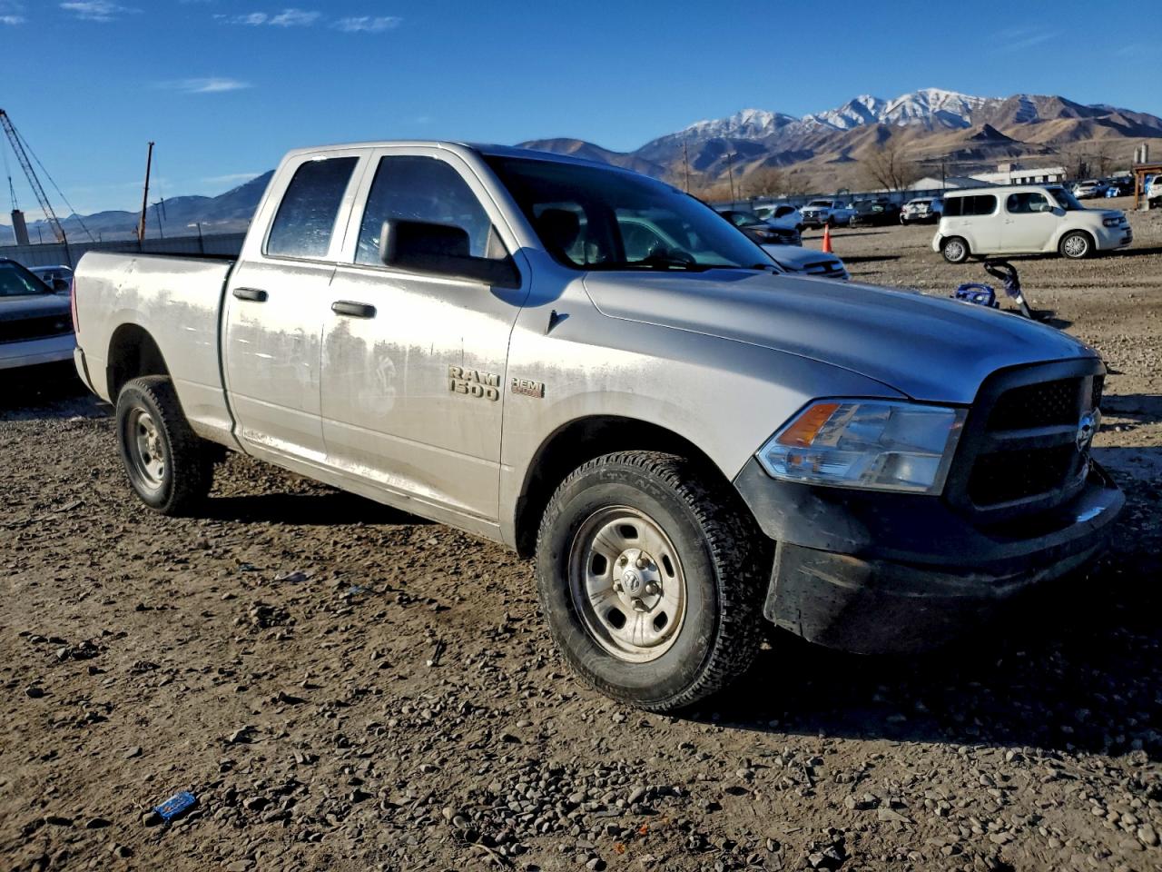 2017 RAM 1500 ST photo 4