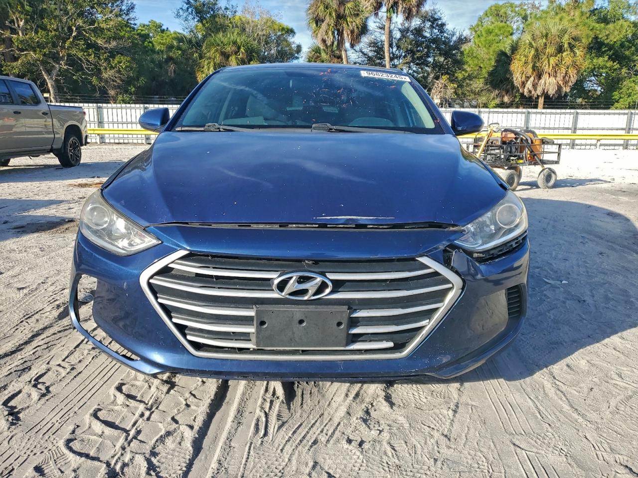 2018 HYUNDAI ELANTRA SEL photo 5
