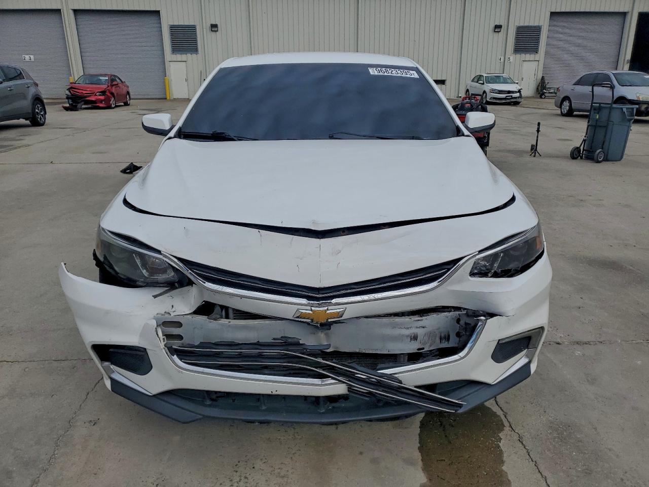 2017 CHEVROLET MALIBU LT photo 5