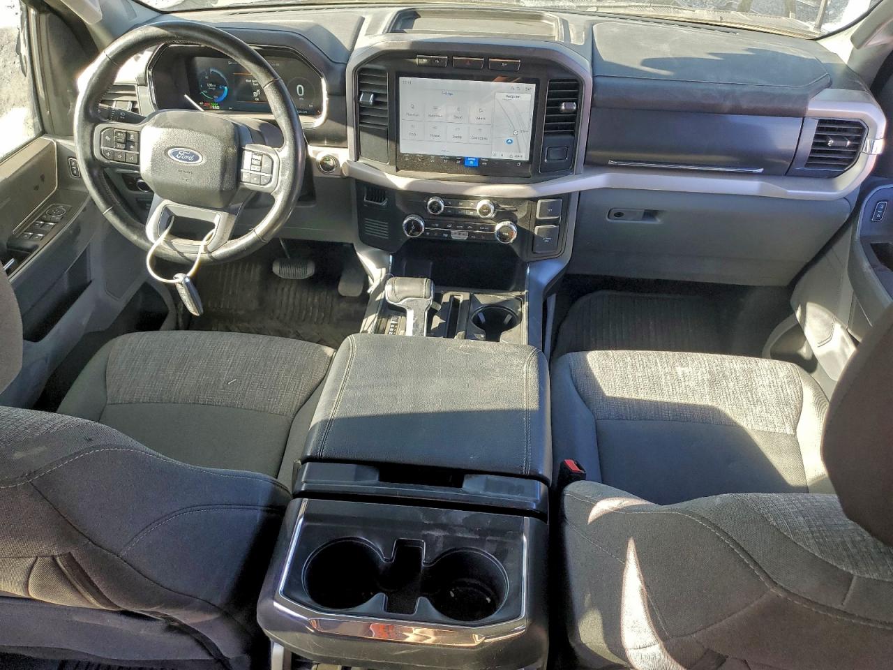 2023 FORD F150 LIGHTNING PRO photo 8