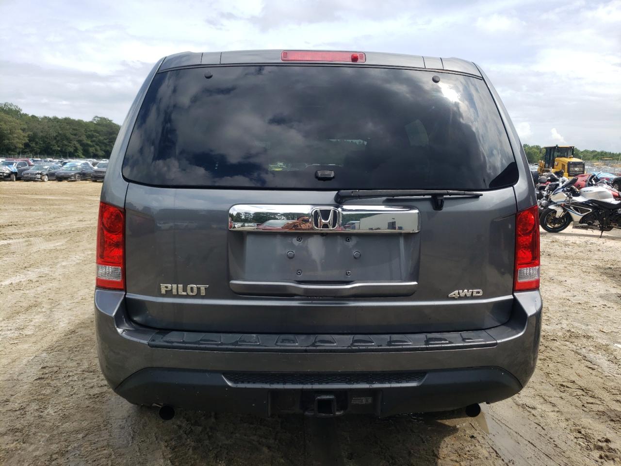 2013 HONDA PILOT LX photo 6