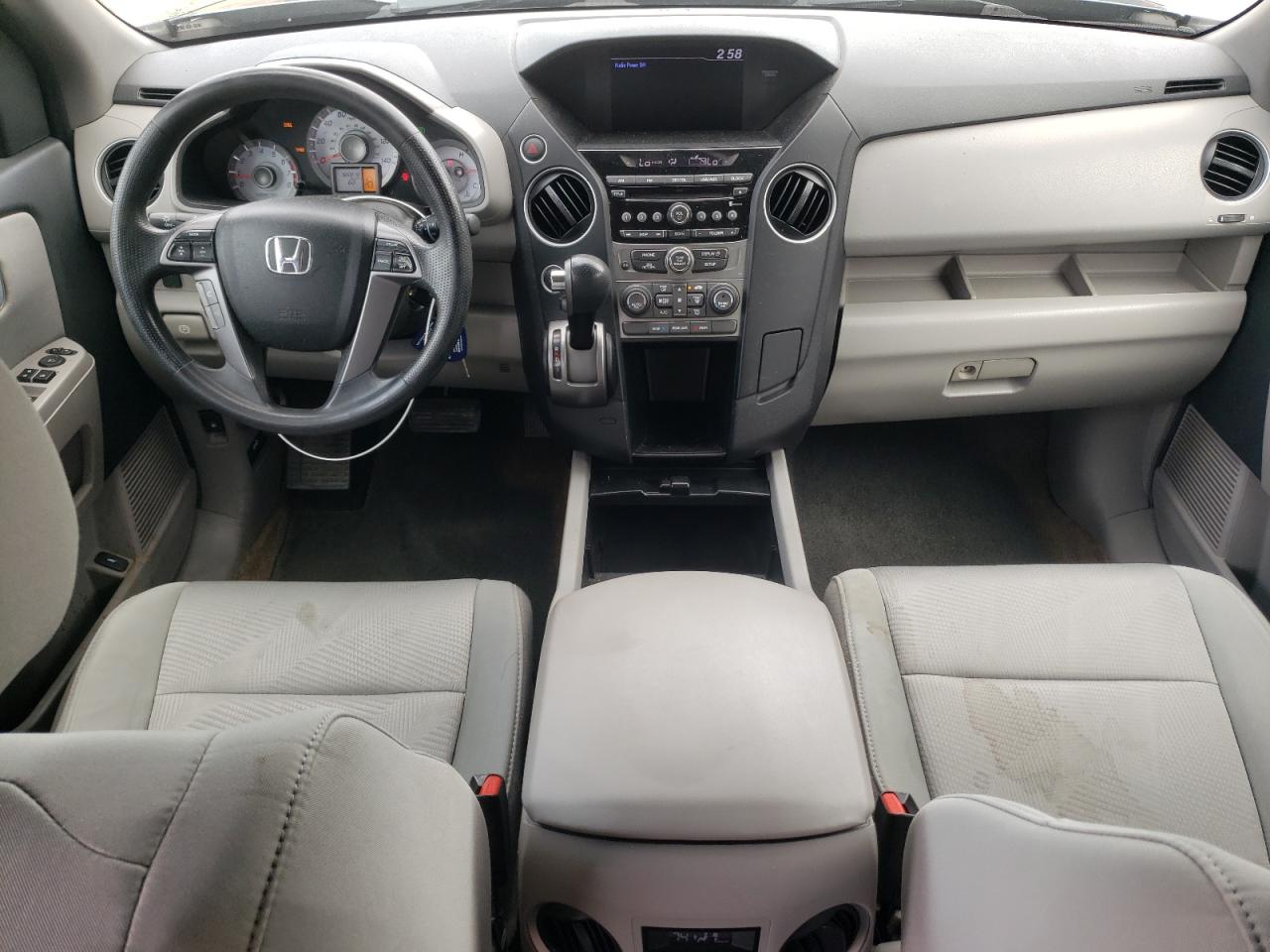 2013 HONDA PILOT LX photo 8