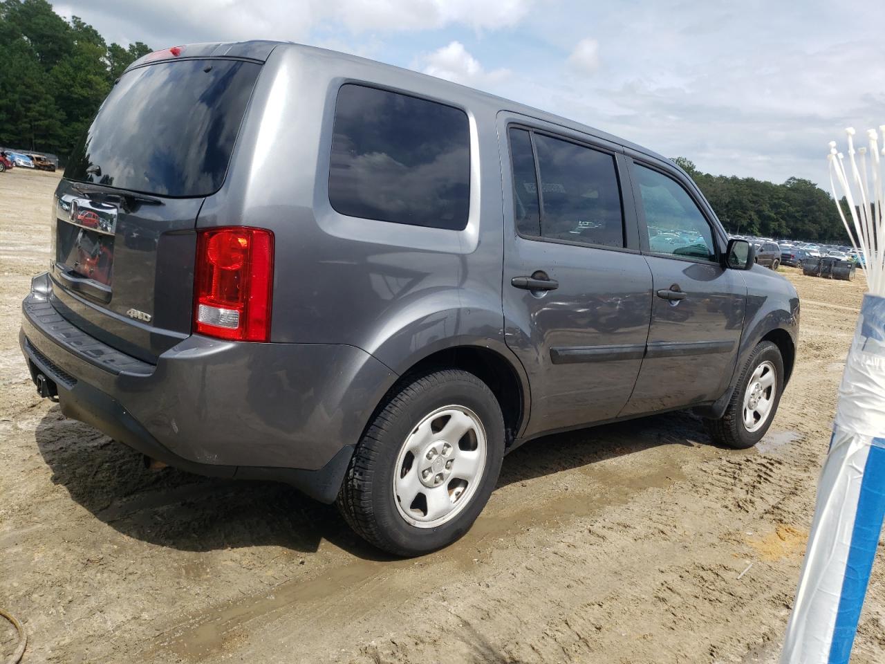 2013 HONDA PILOT LX photo 3
