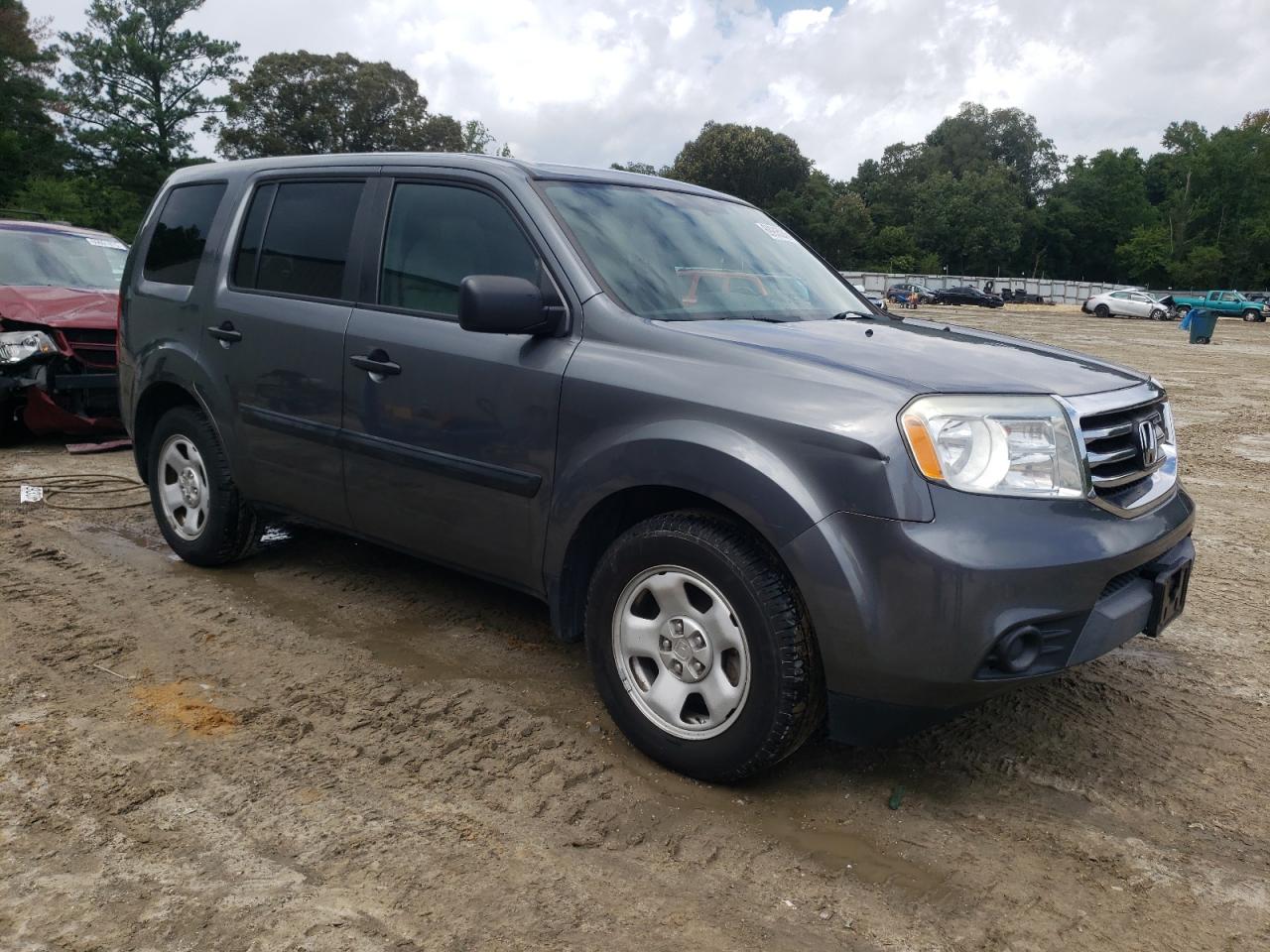 2013 HONDA PILOT LX photo 4