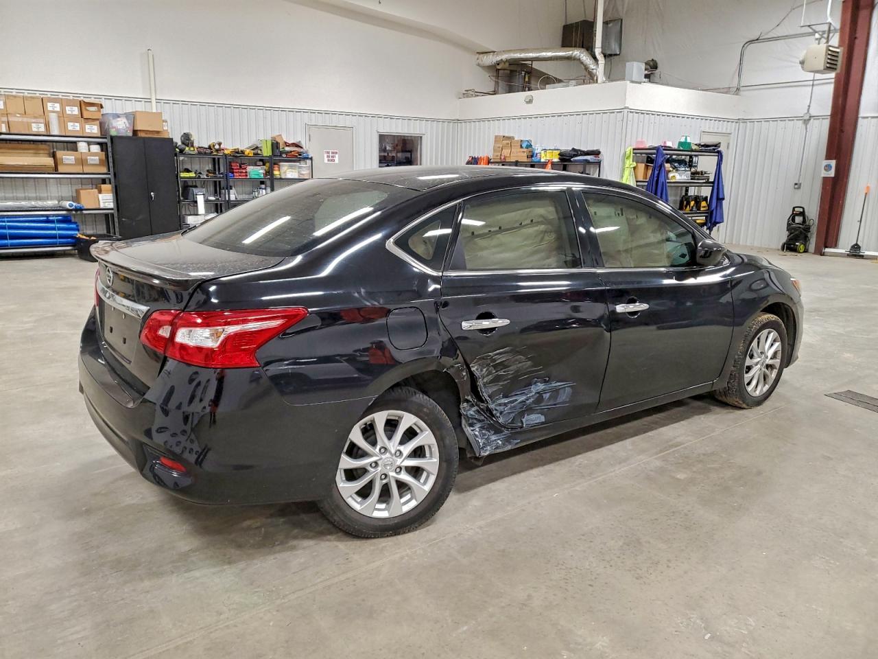 2017 NISSAN SENTRA S photo 5