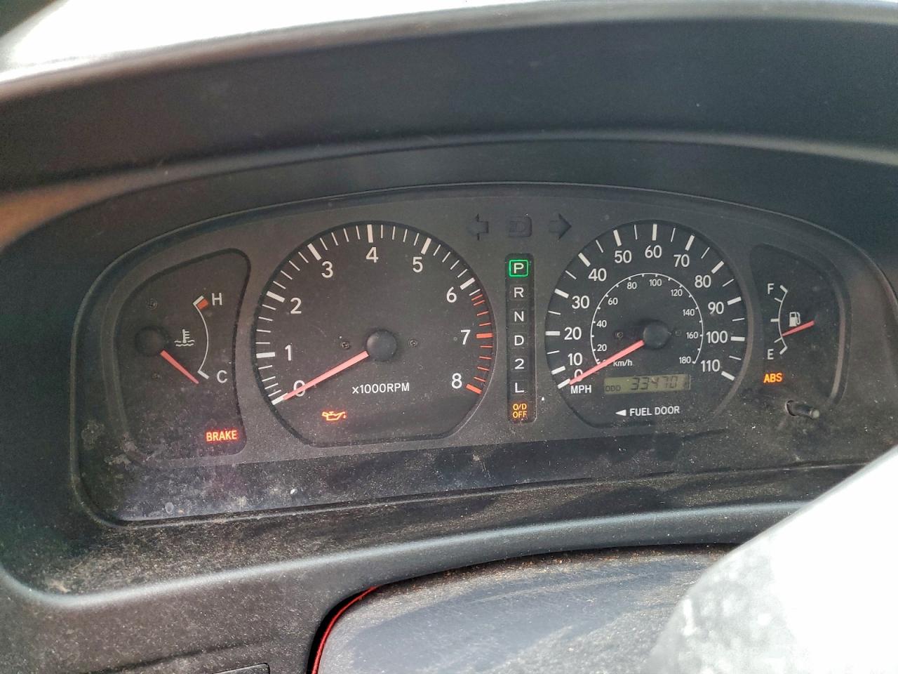 1999 TOYOTA SIENNA LE photo 9