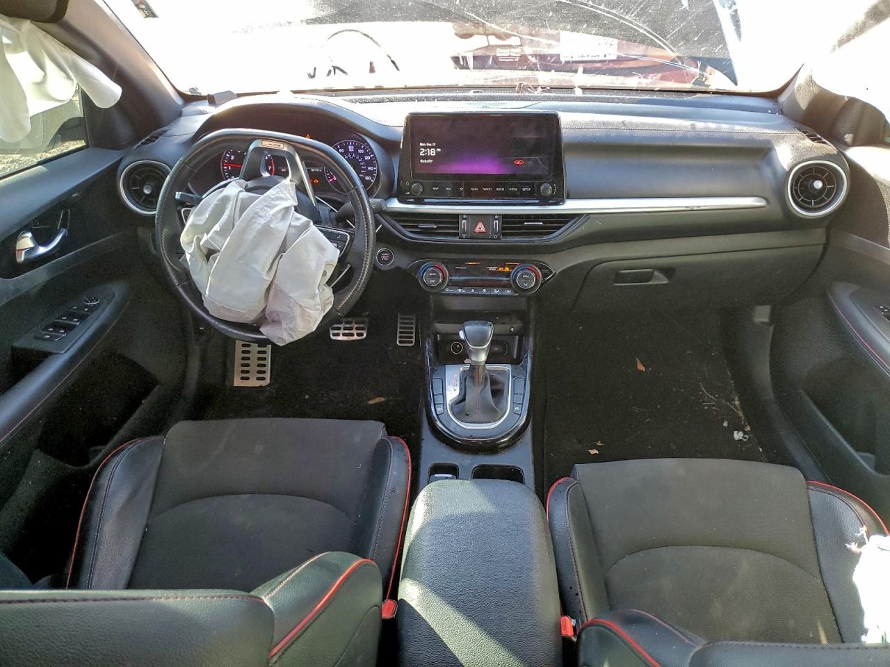 2023 KIA FORTE GT photo 8