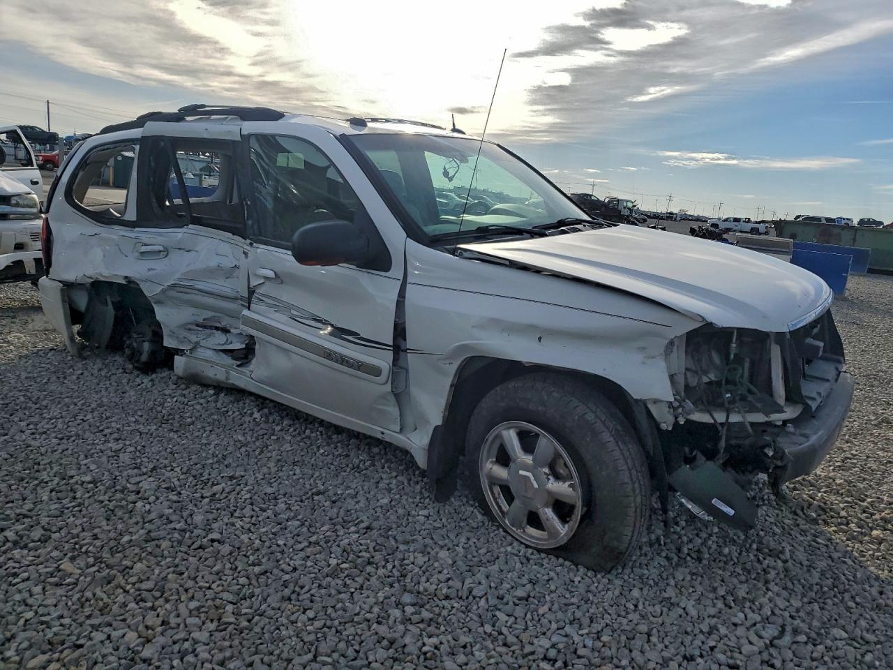 2005 GMC ENVOY photo 4