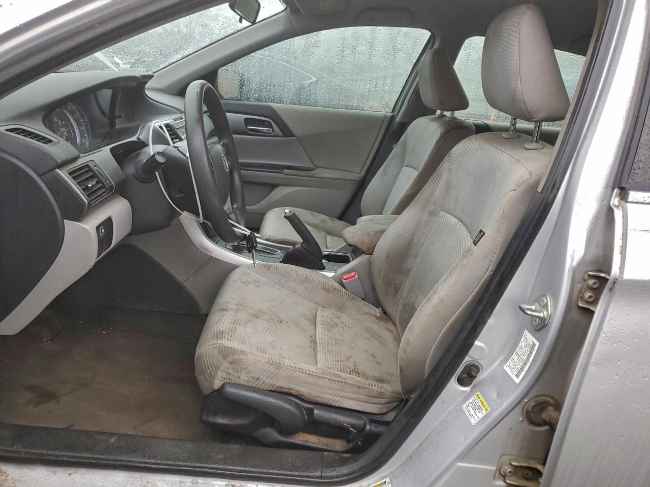 2014 HONDA ACCORD LX photo 7