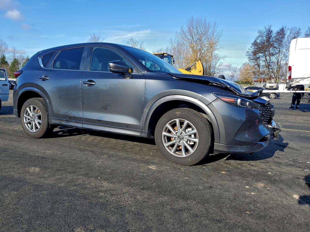 2025 MAZDA CX-5 PREFERRED photo 4