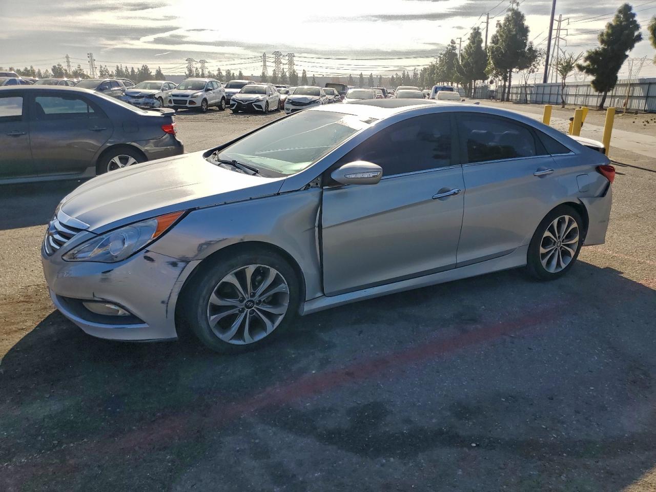 2014 HYUNDAI SONATA