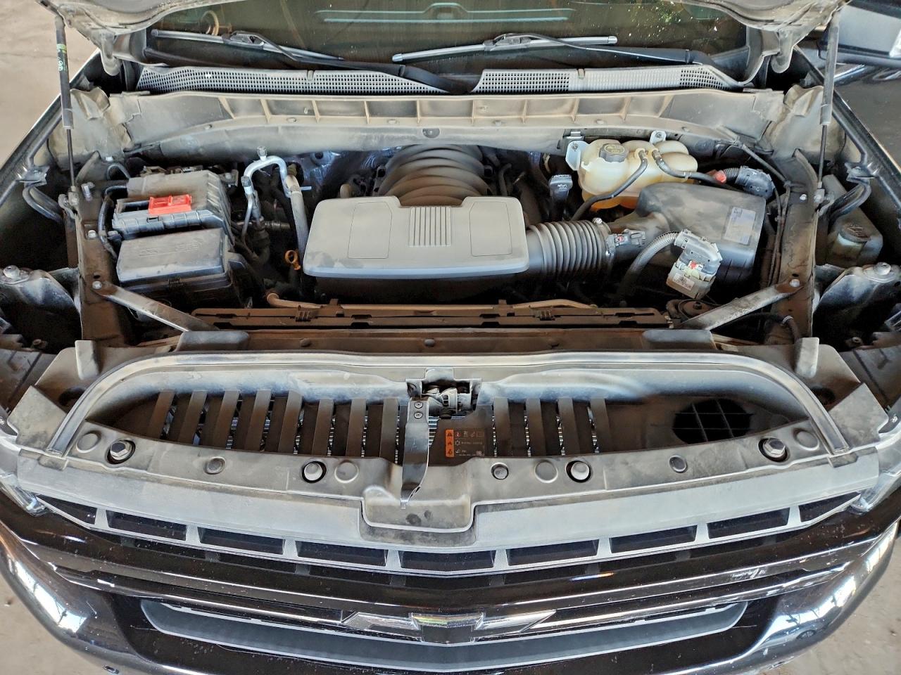 2019 CHEVROLET SILVERADO C1500 RST photo 11