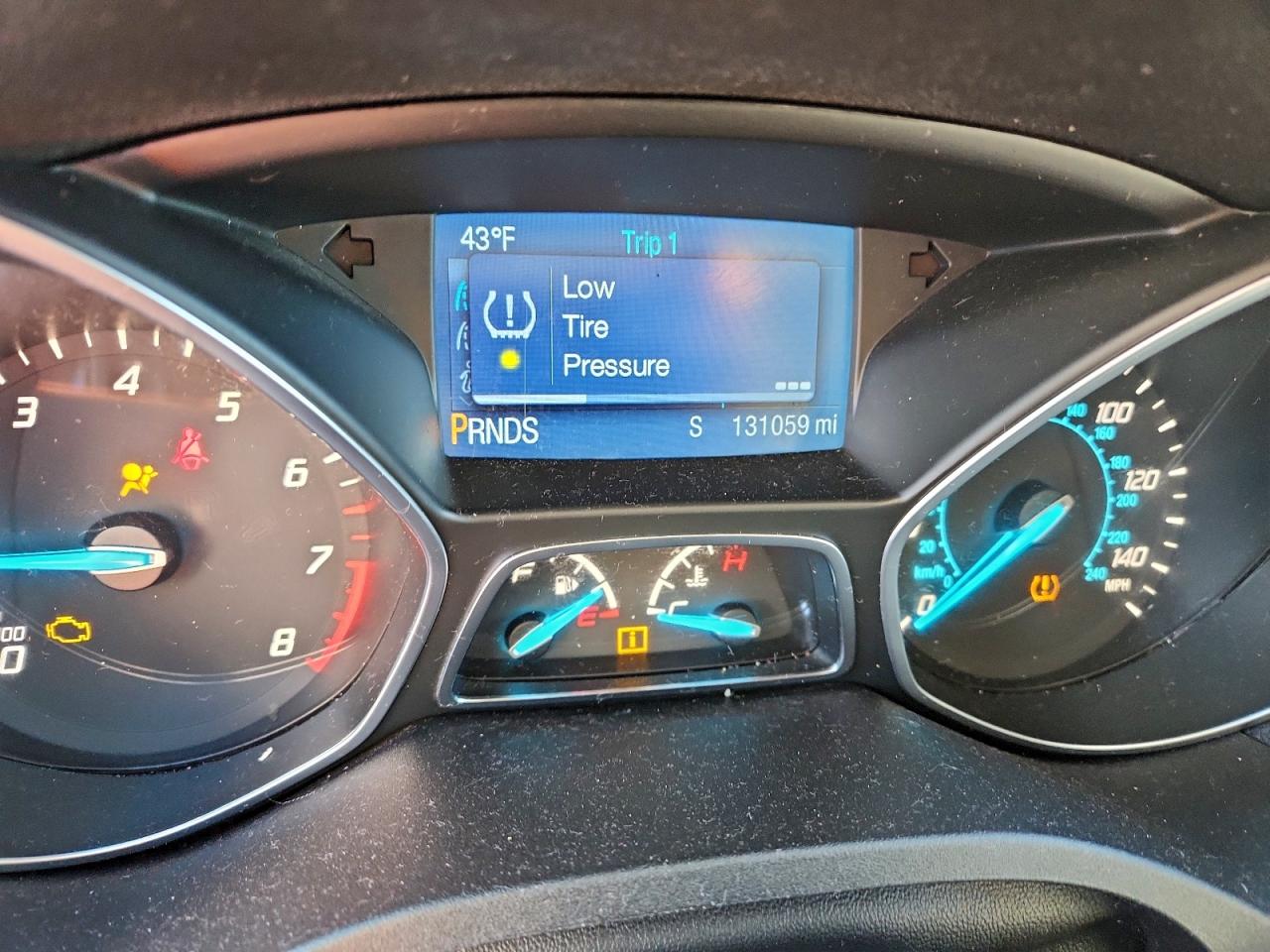 2014 FORD ESCAPE SE photo 9