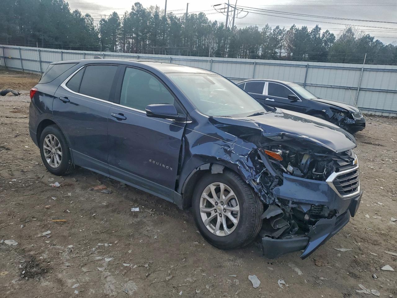 2019 CHEVROLET EQUINOX LT photo 4