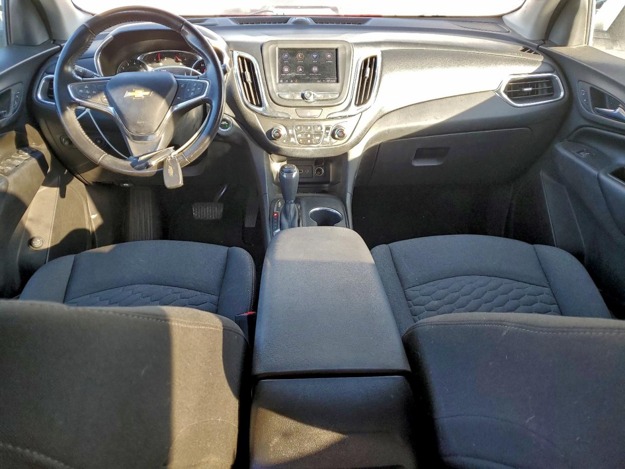 2020 CHEVROLET EQUINOX LT photo 8