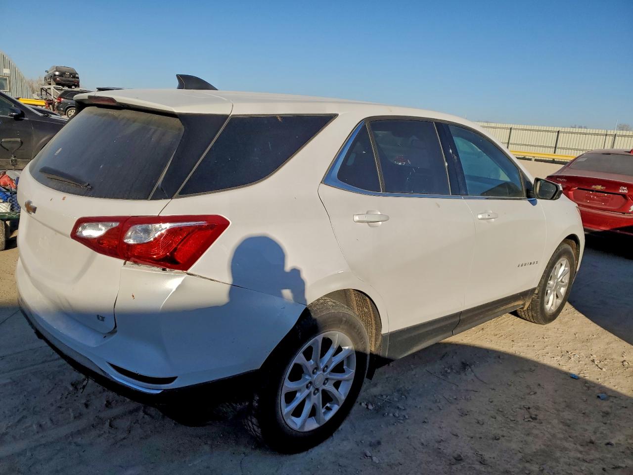 2020 CHEVROLET EQUINOX LT photo 3
