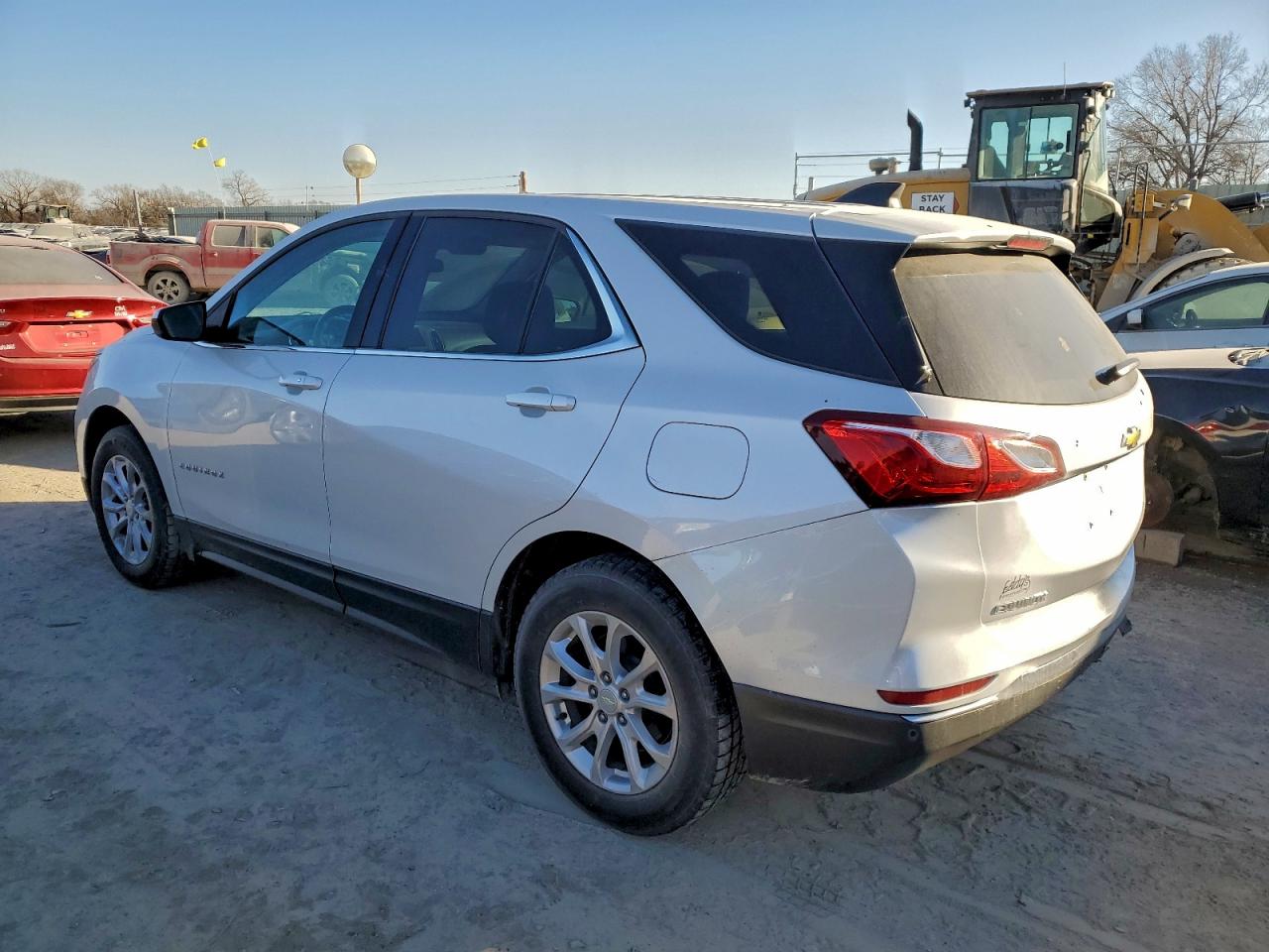 2020 CHEVROLET EQUINOX LT photo 2