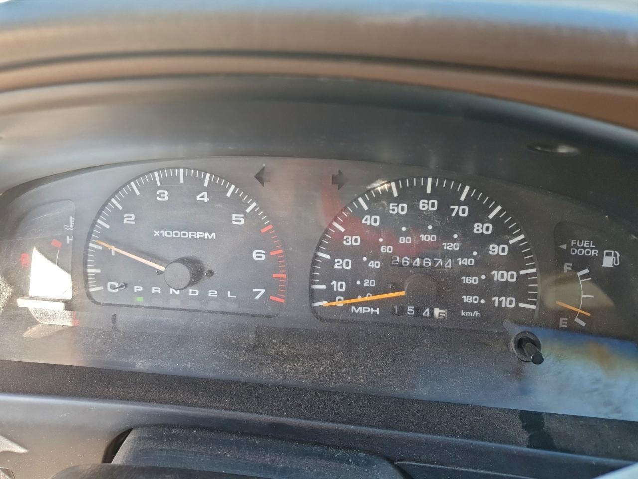 1998 TOYOTA 4RUNNER SR5 photo 9