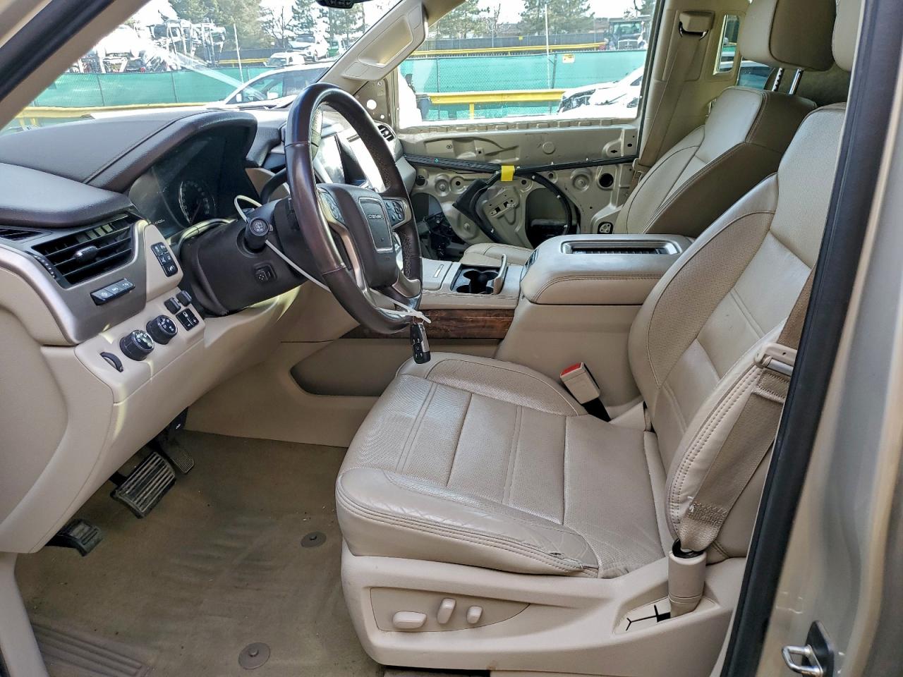 2015 GMC YUKON XL DENALI photo 7