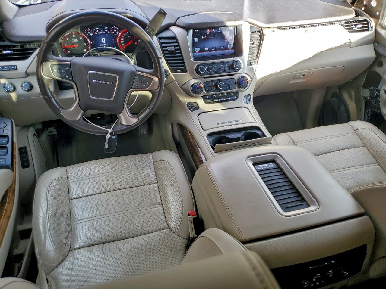 2015 GMC YUKON XL DENALI photo 8