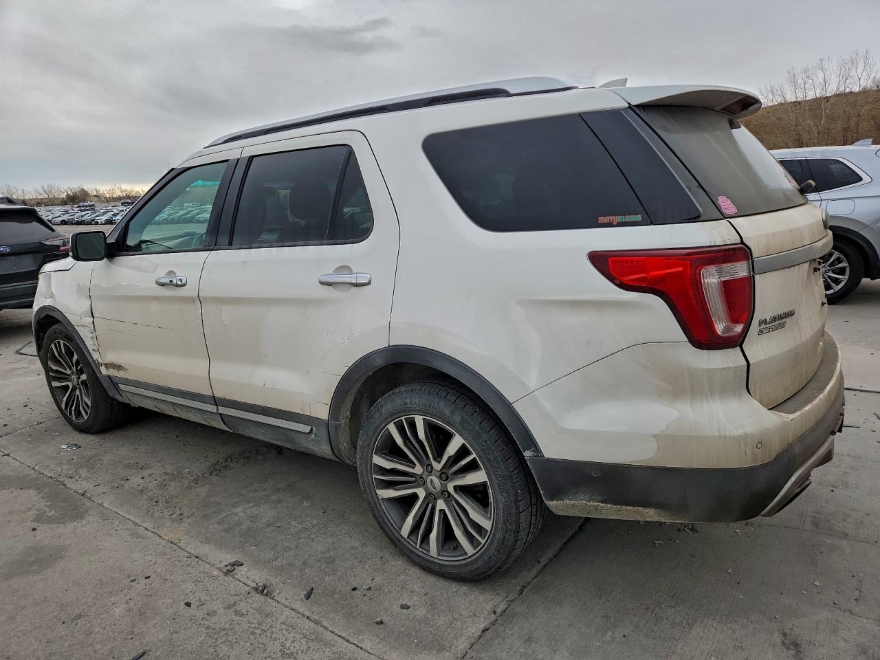 2017 FORD EXPLORER PLATINUM photo 2