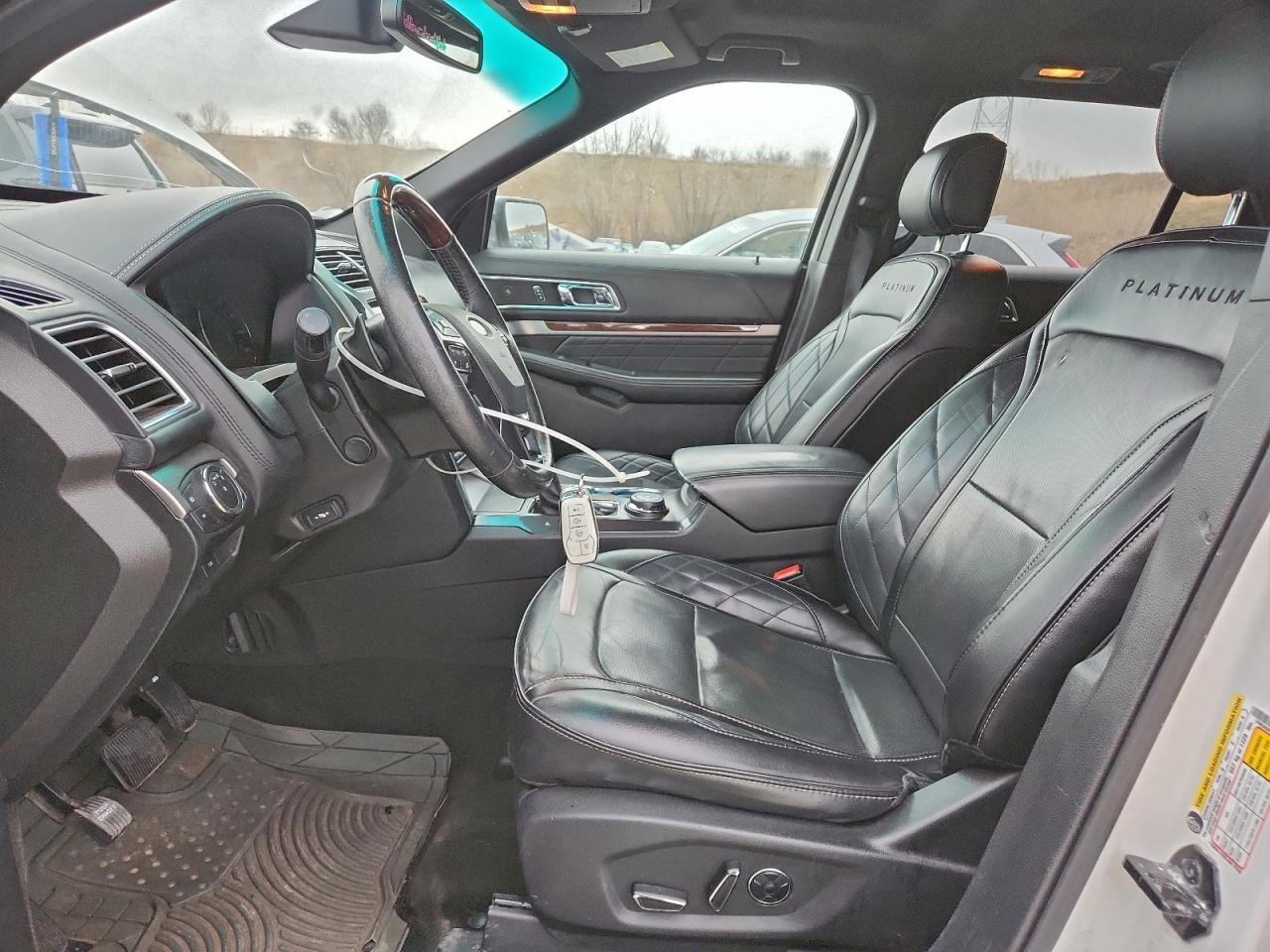 2017 FORD EXPLORER PLATINUM photo 7