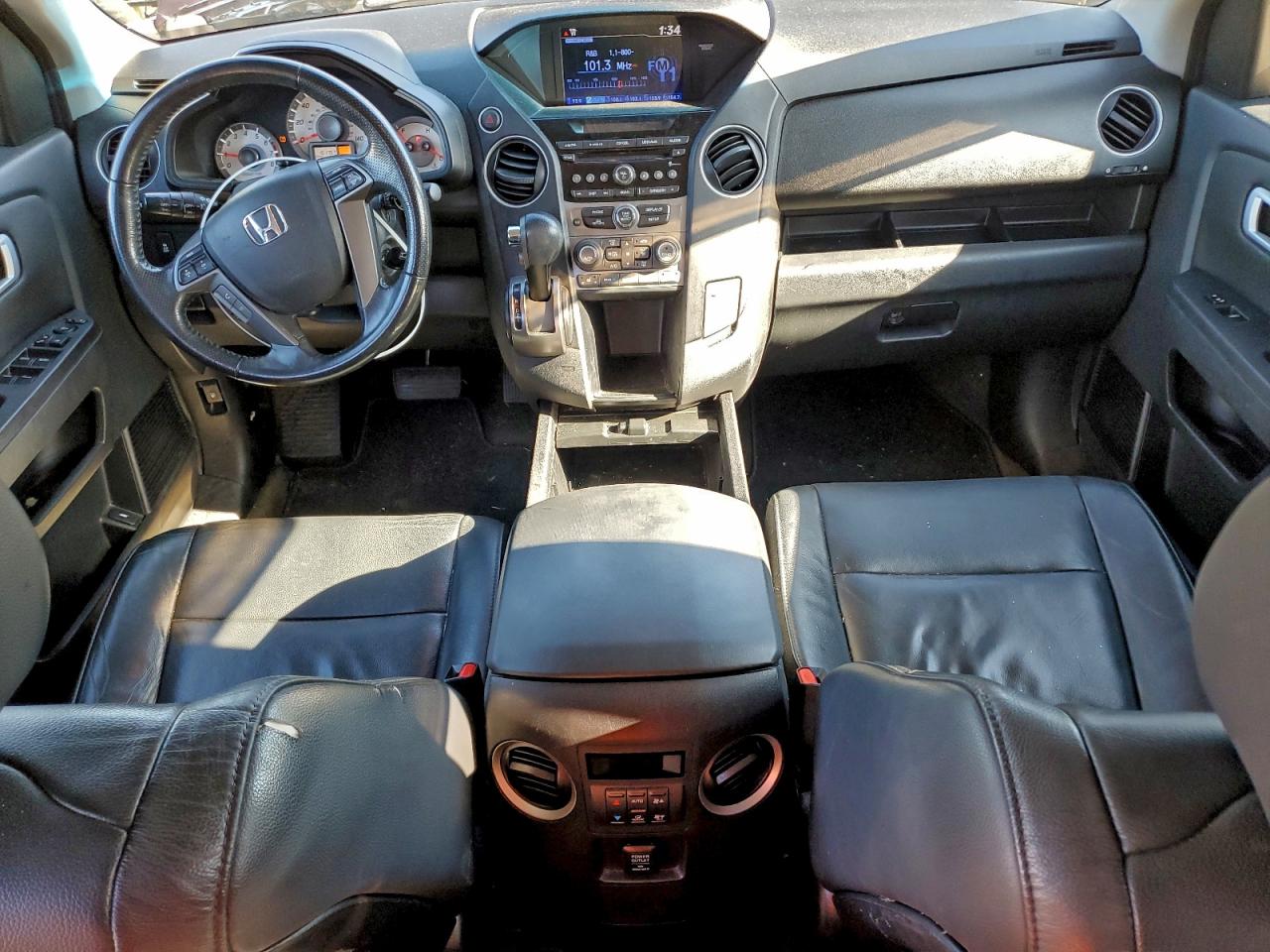 2015 HONDA PILOT EXL photo 8