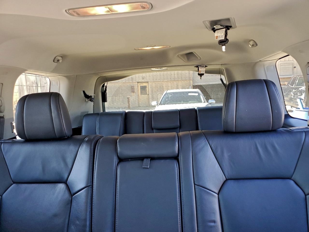 2015 HONDA PILOT EXL photo 10