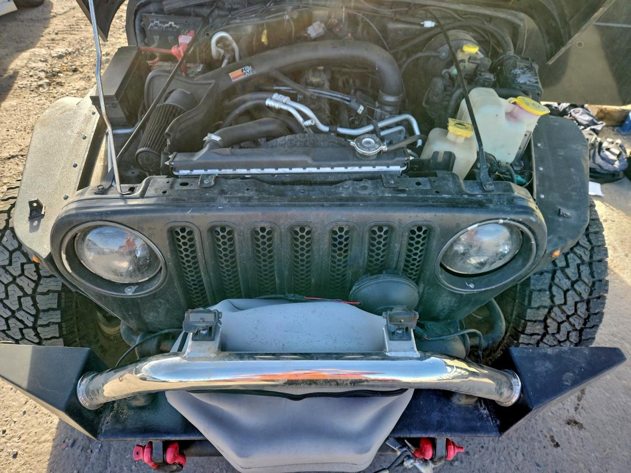 2001 JEEP WRANGLER / TJ SAHARA photo 12