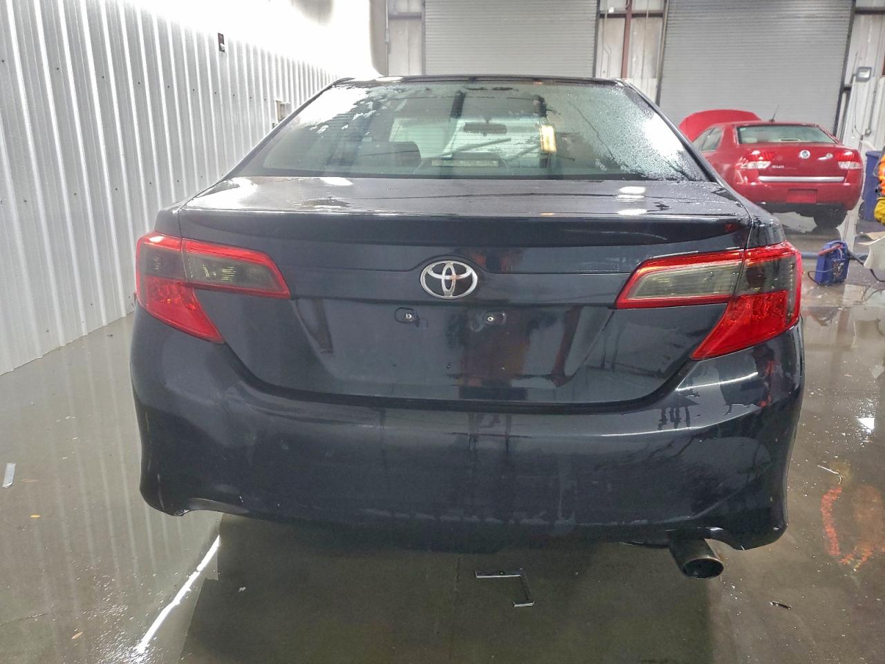 2014 TOYOTA CAMRY L photo 6