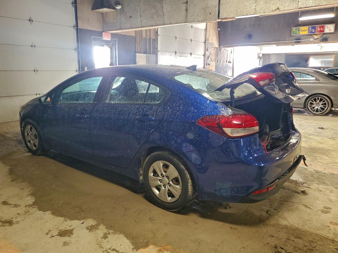 2018 KIA FORTE LX photo 2