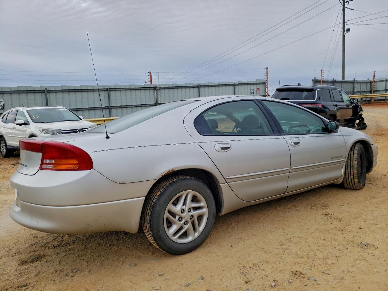 2000 DODGE INTREPID photo 3