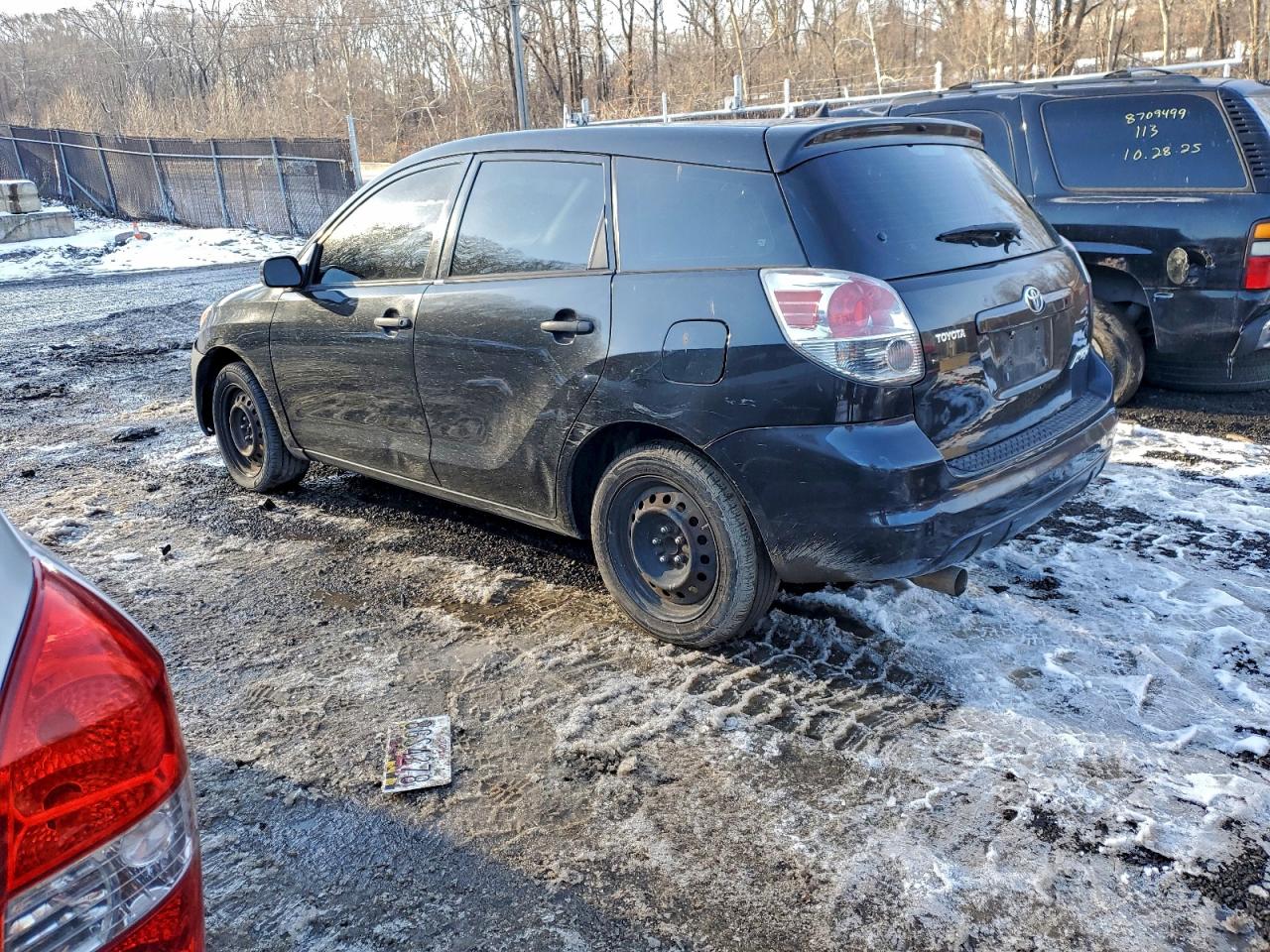 2008 TOYOTA COROLLA MATRIX XR photo 2