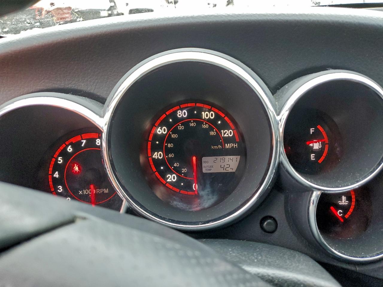 2008 TOYOTA COROLLA MATRIX XR photo 9