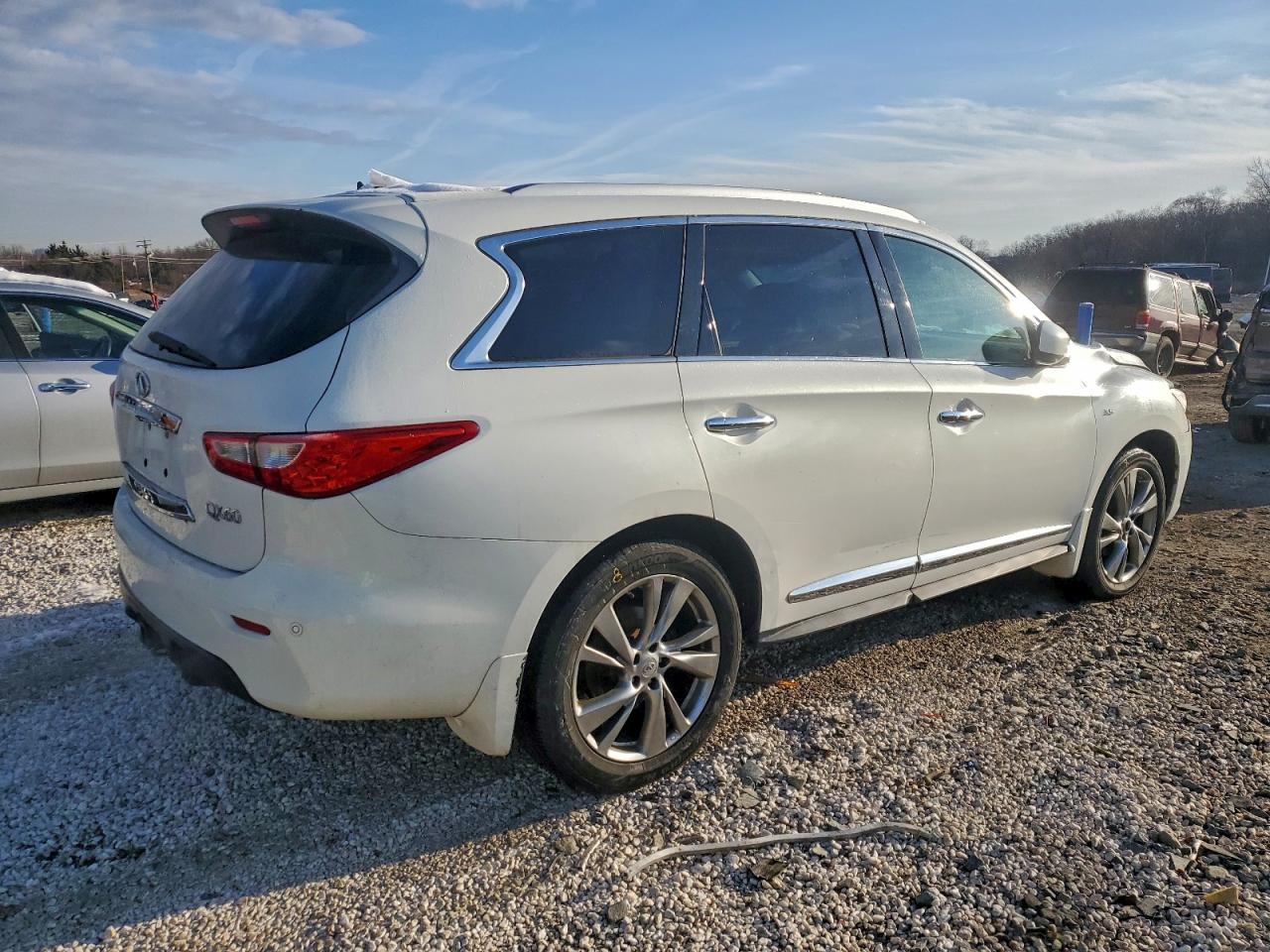 2014 INFINITI QX60 photo 3
