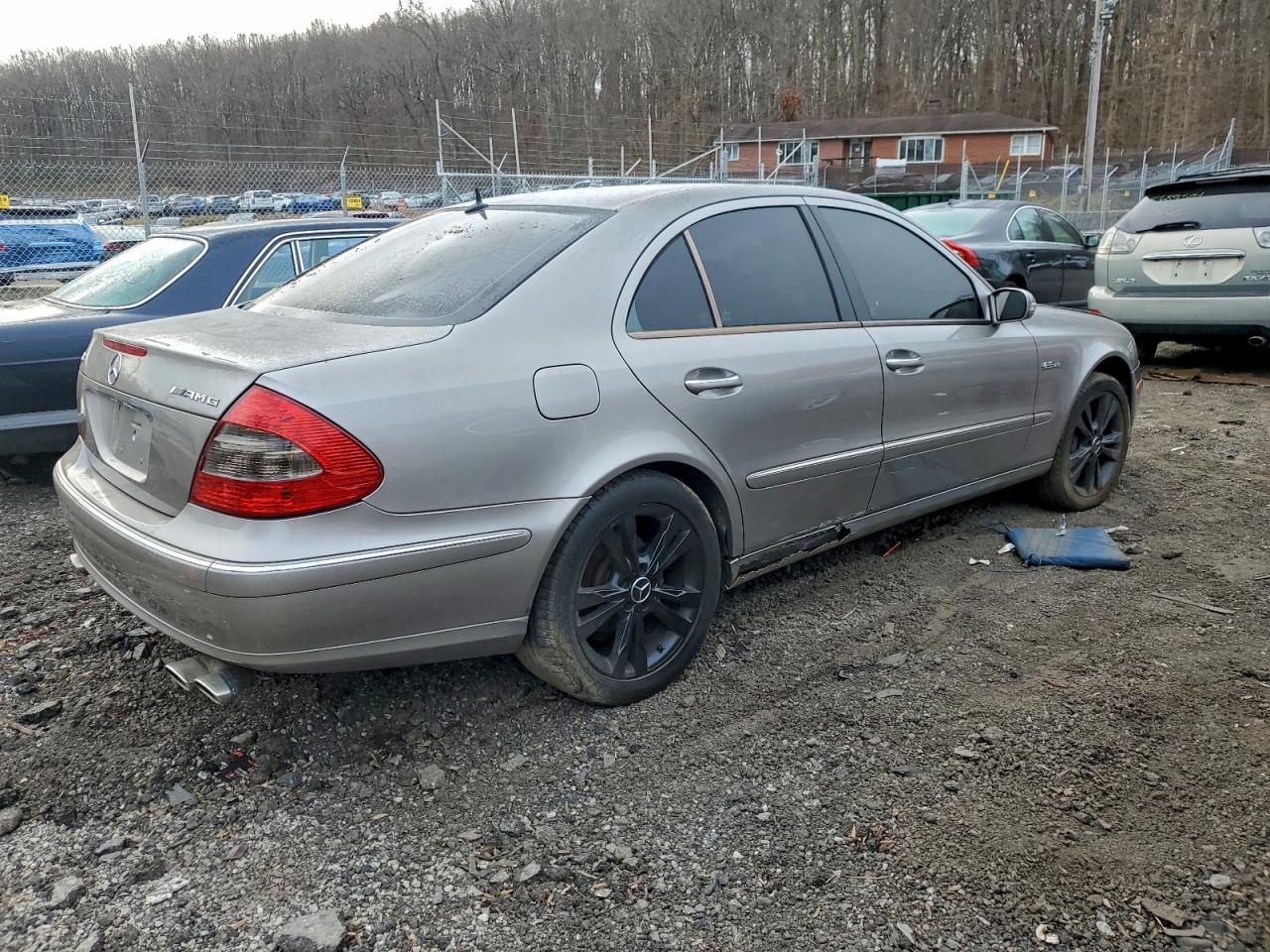 2006 MERCEDES-BENZ E 500 photo 3