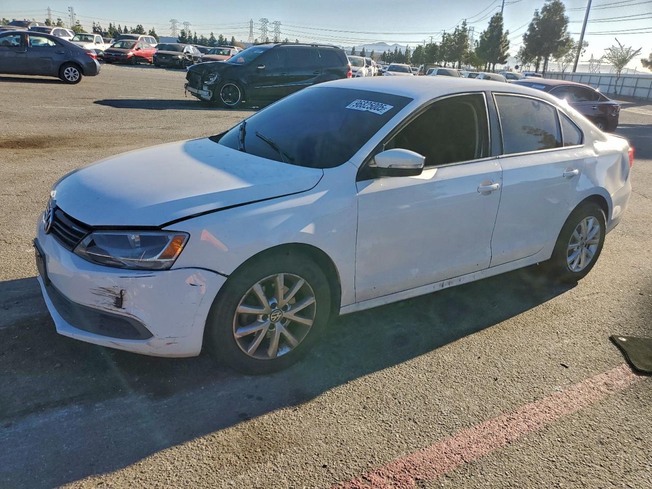 2011 VOLKSWAGEN JETTA