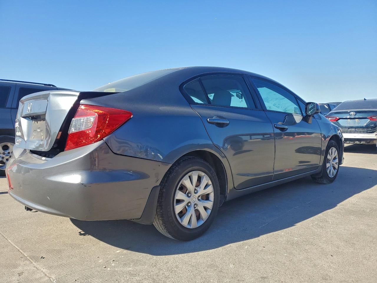 2012 HONDA CIVIC LX photo 3