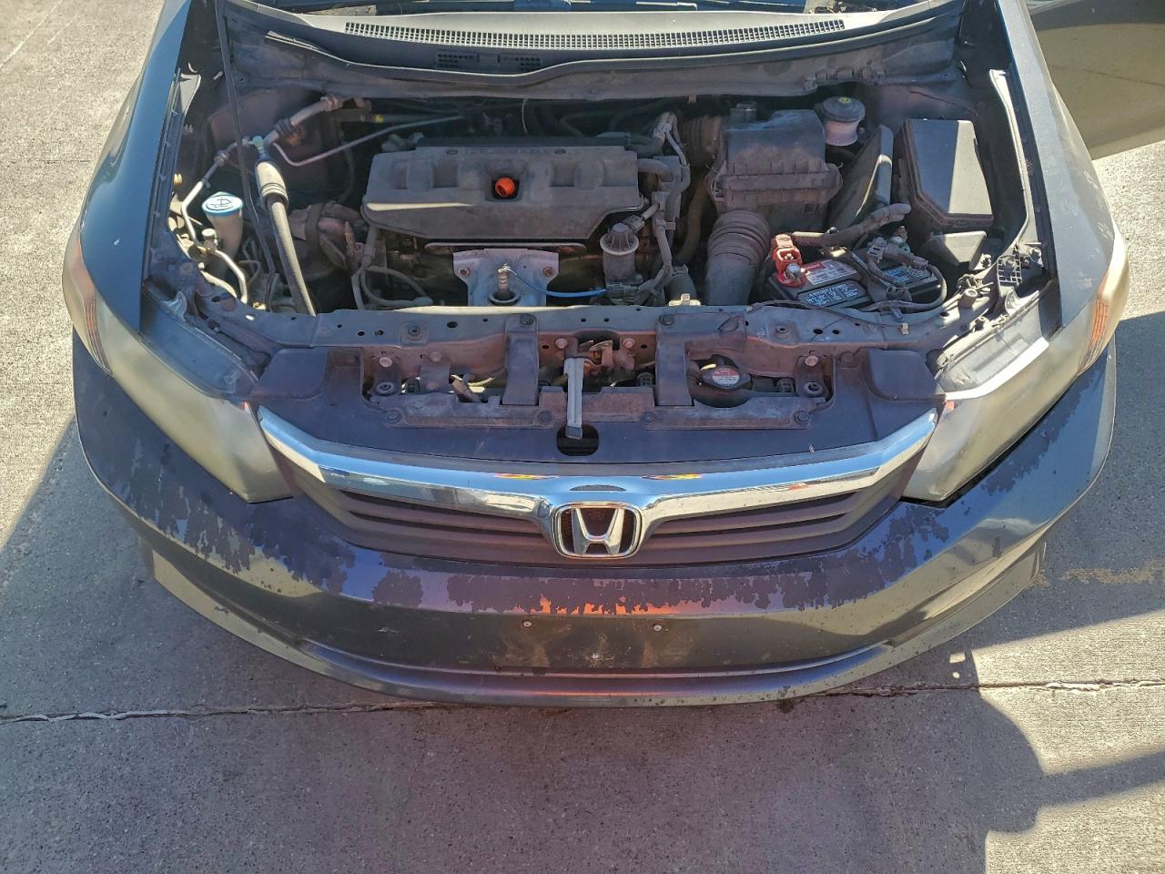 2012 HONDA CIVIC LX photo 11