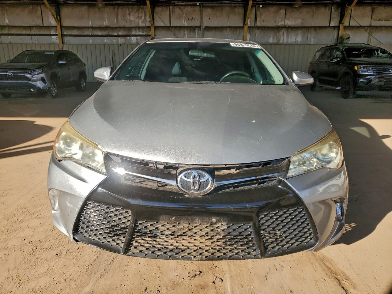 2016 TOYOTA CAMRY LE photo 5