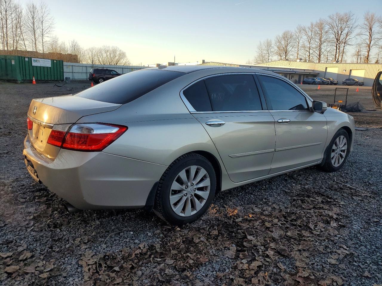 2013 HONDA ACCORD EXL photo 3