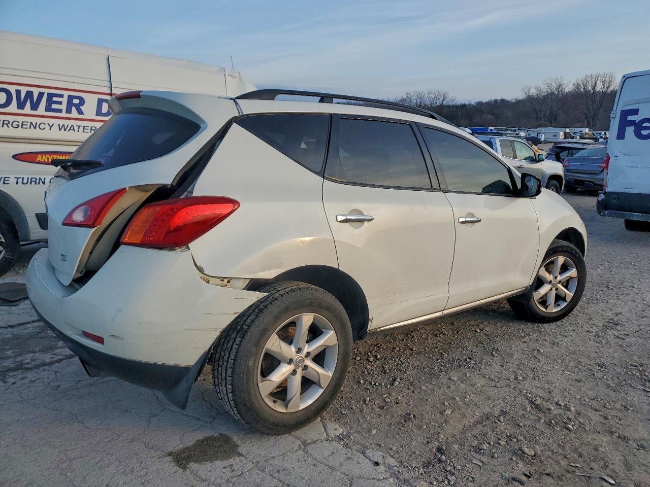 2009 NISSAN MURANO S photo 3